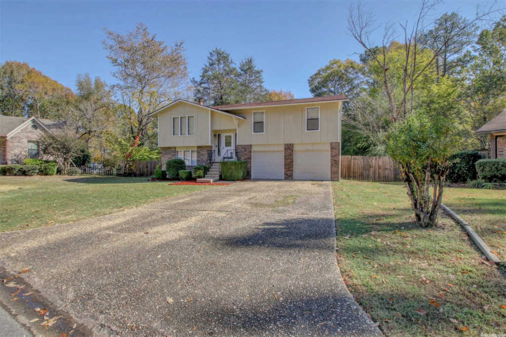 9 Orange Blossom Circle Little Rock AR 72210
