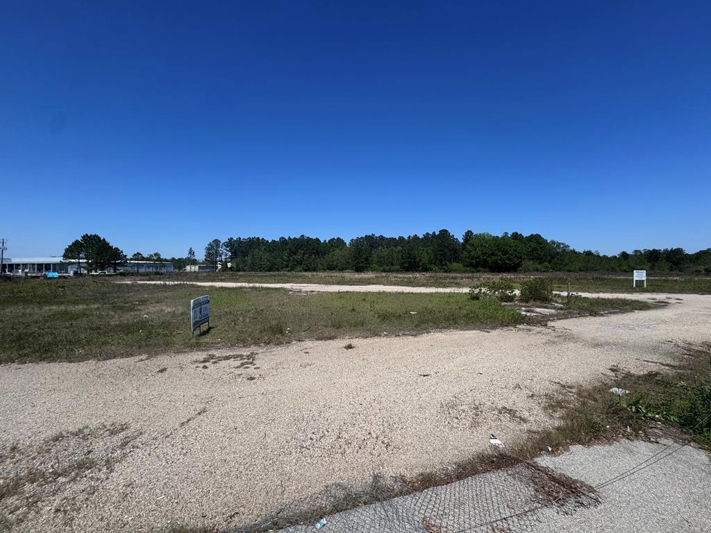 24.5 Commercial Acres for Sale in Gulfport, MS