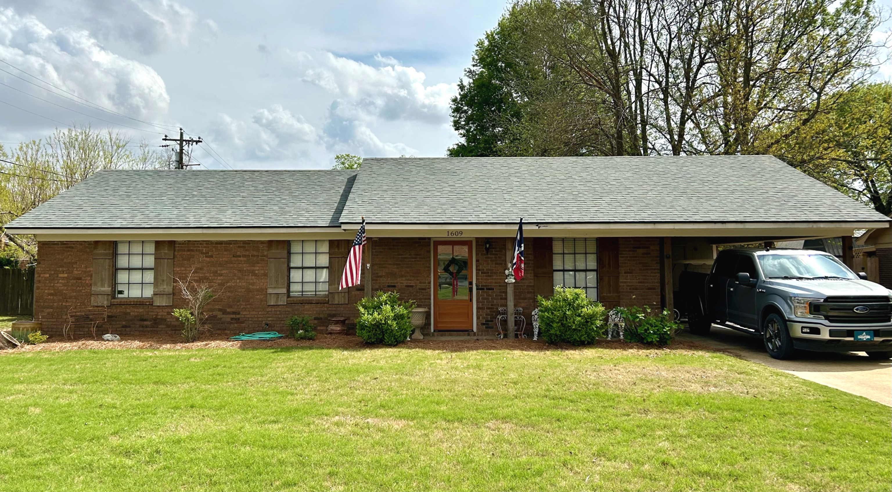 Home in Bolivar County at 1609 College Street in Cleveland, MS