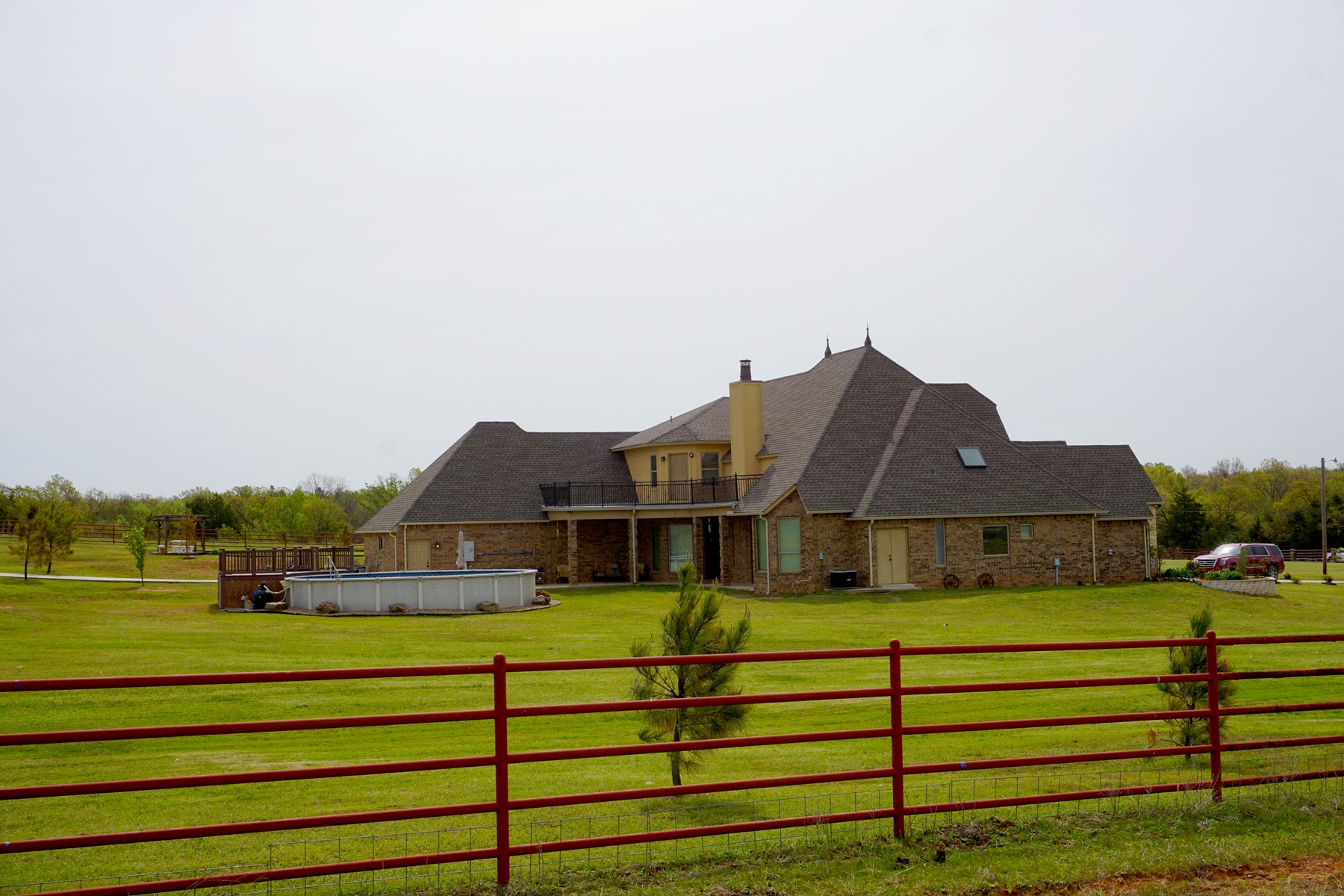 Pottawatomie County, OK Farm & Ranch with Luxury Home For Sale
